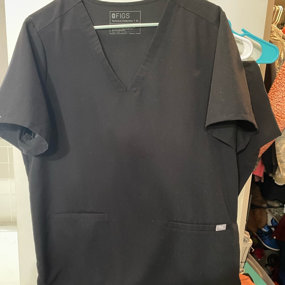 Figs scrubs